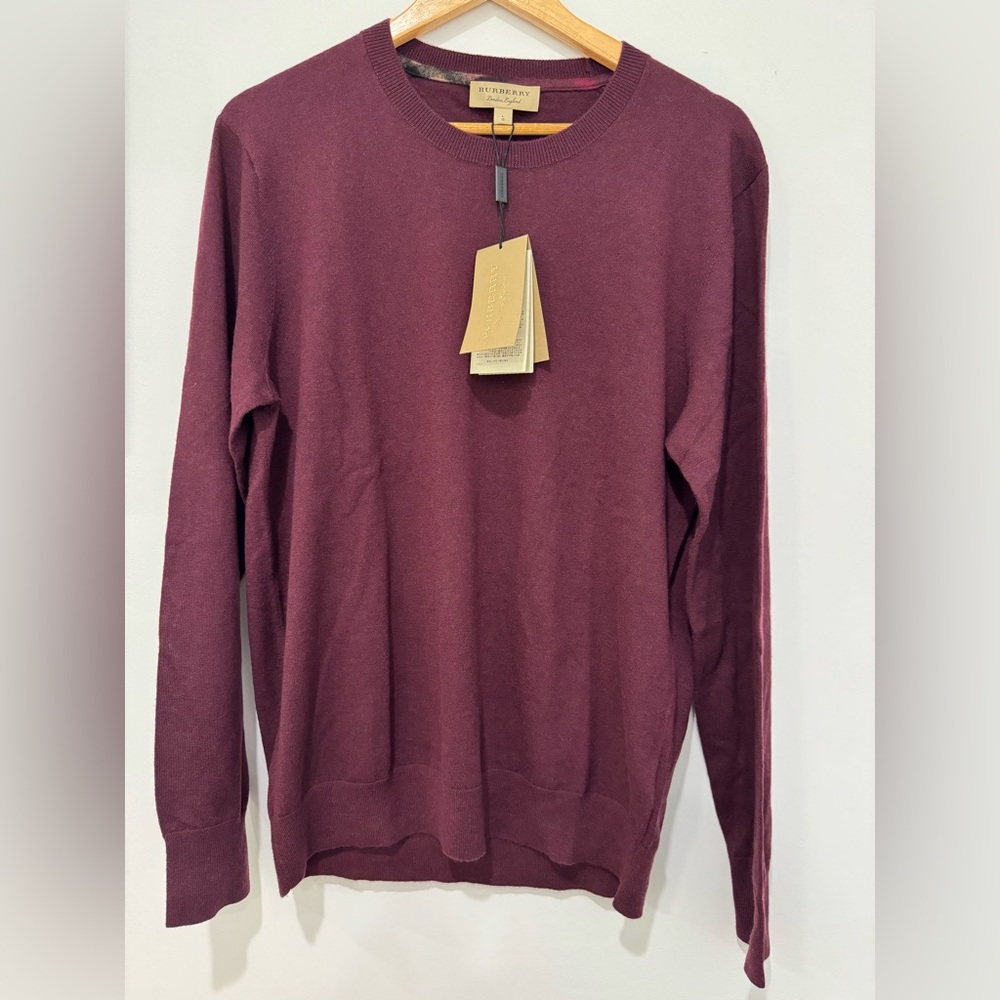 BURBERRY 100% Cashmere Sweater - Size large - Brand New w Tags